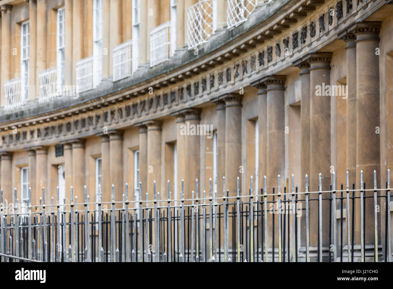 Una particolare immagine del Royal Cresent a Bath, Inghilterra, Regno Unito Foto Stock