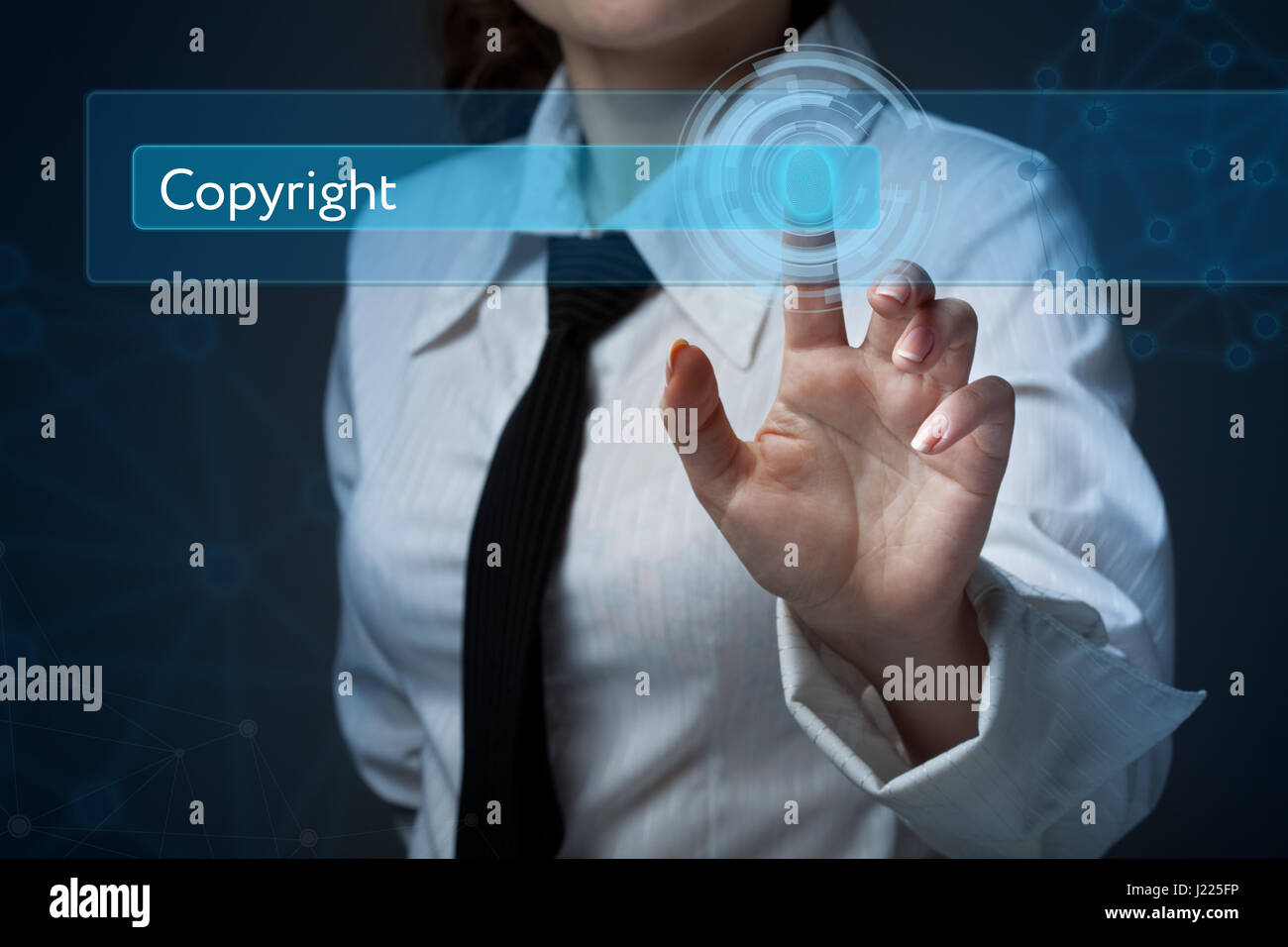 Business, tecnologia Internet e networking concetto. Business donna preme un pulsante sullo schermo virtuale: Copyright Foto Stock