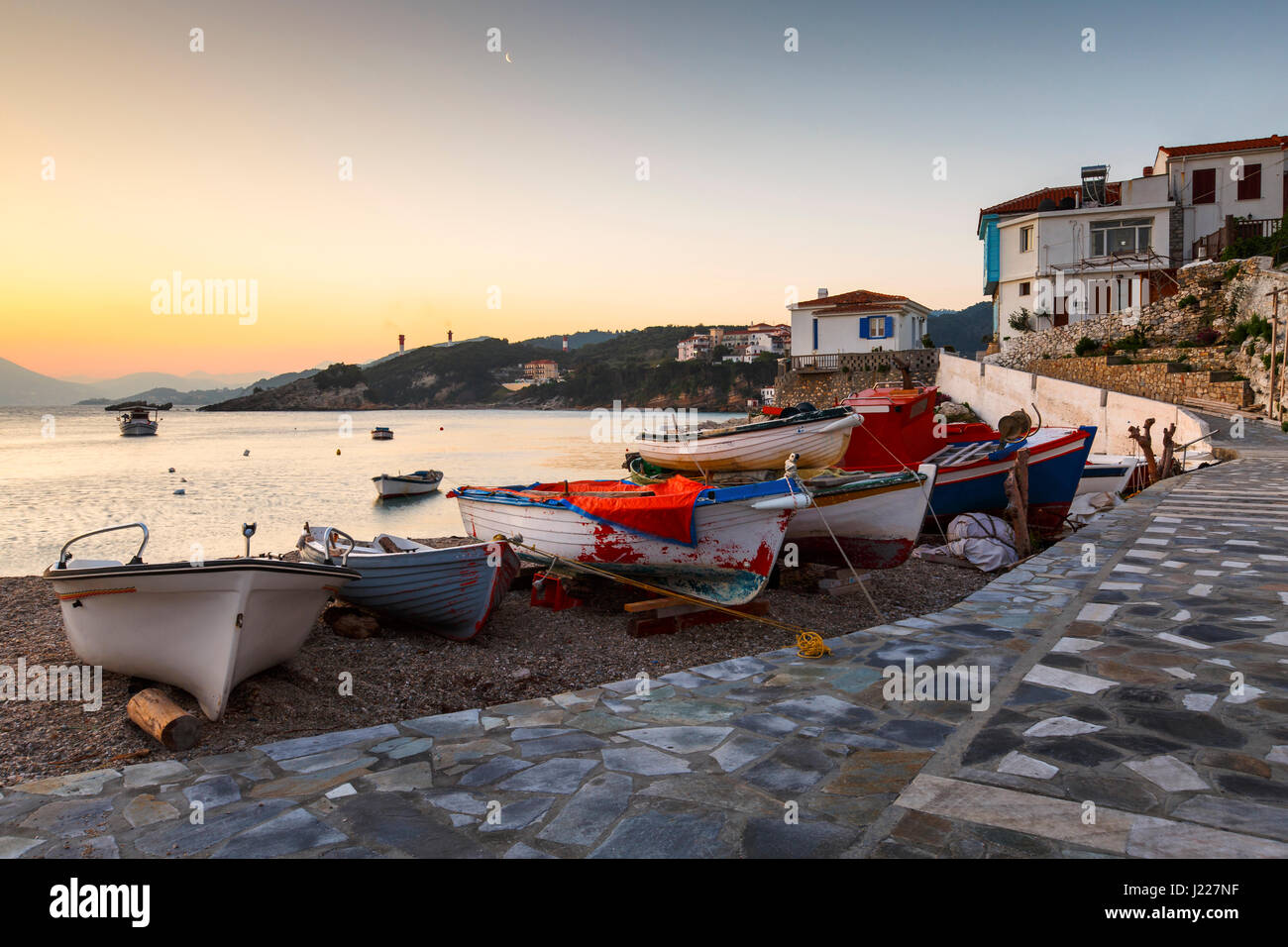 Kokkari villaggio sull isola di Samos, Grecia. Foto Stock