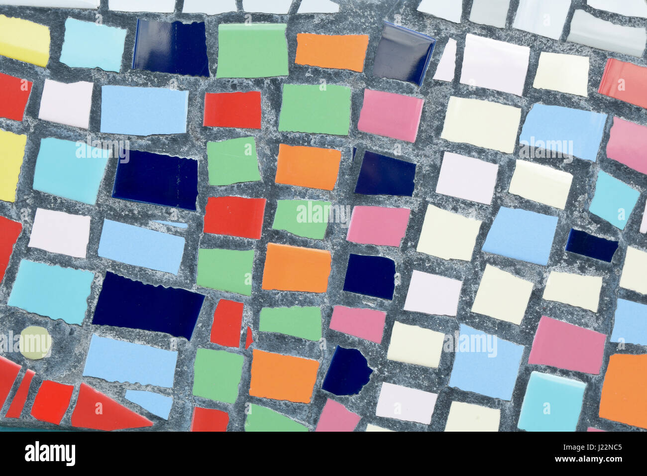 Tessere mosaico in luminosi colori vibranti Foto Stock