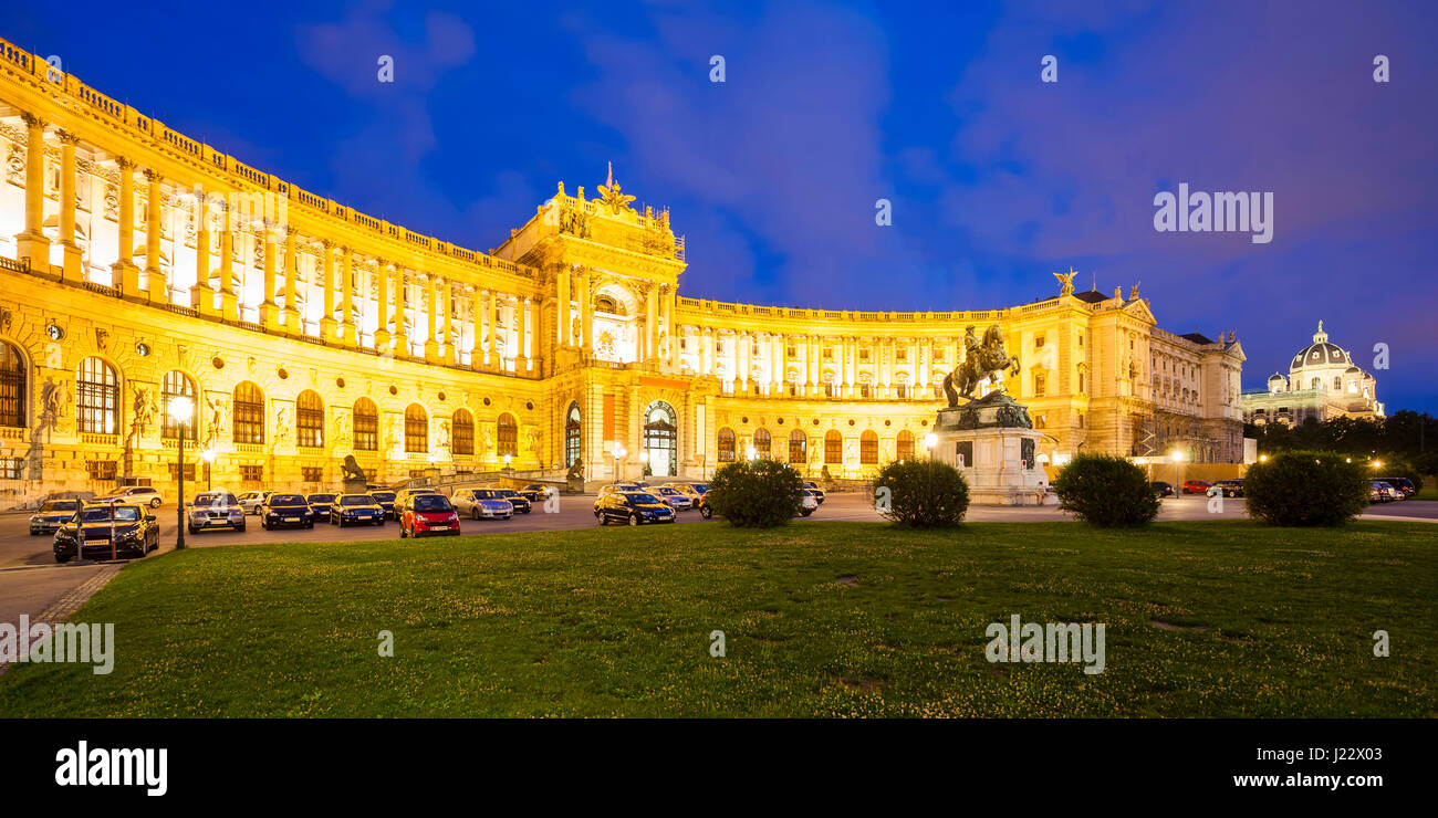 Österreich, Wien, Hofburg, Neue Hofburg, Nationalbibliothek, Papyrusmuseum, Reiterstandbild Prinz Eugen Foto Stock