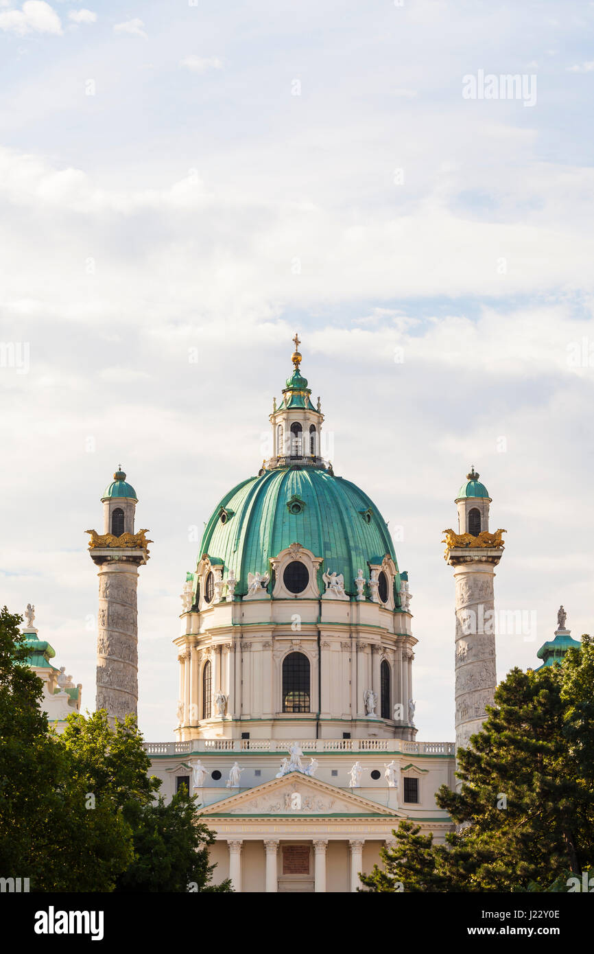 Österreich, Wien, Karlsplatz, Karlskirche, Barock Foto Stock