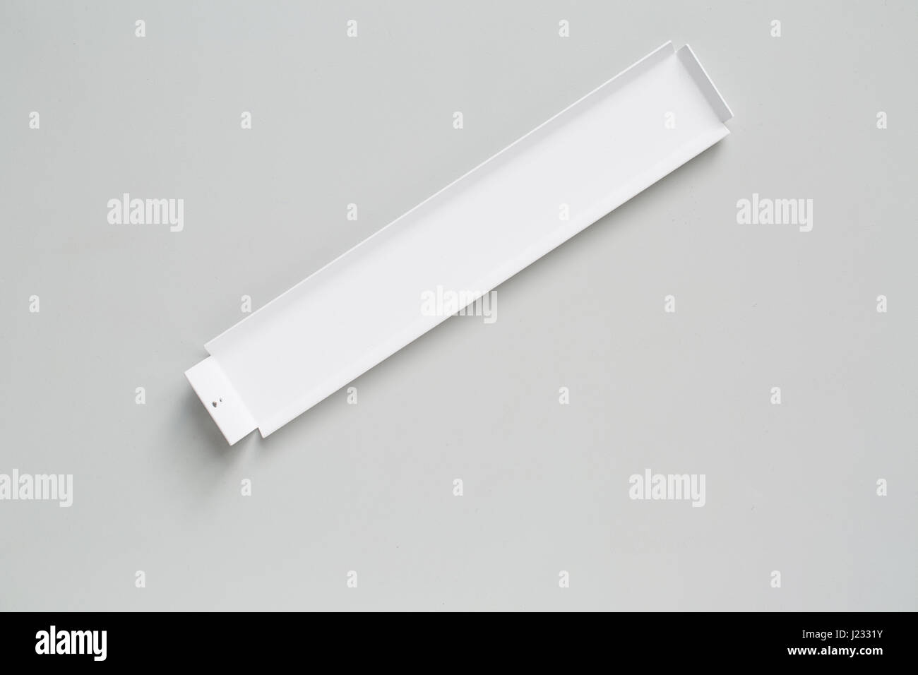 Bianco elegante supporto metallico Foto Stock