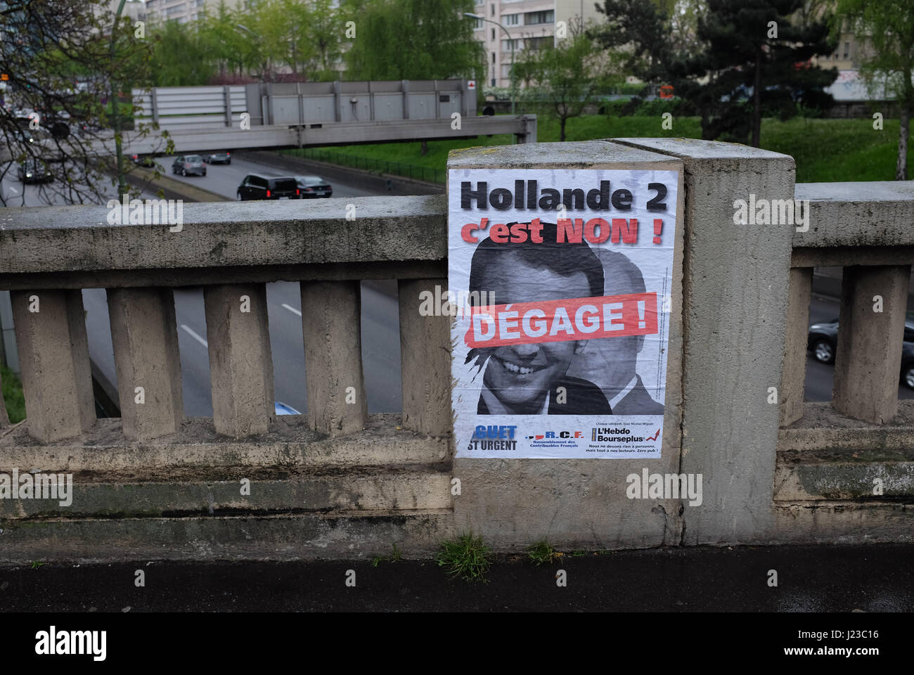 Campagna di manifesti a Parigi per il francese 2017 elezioni presidenziali Foto Stock