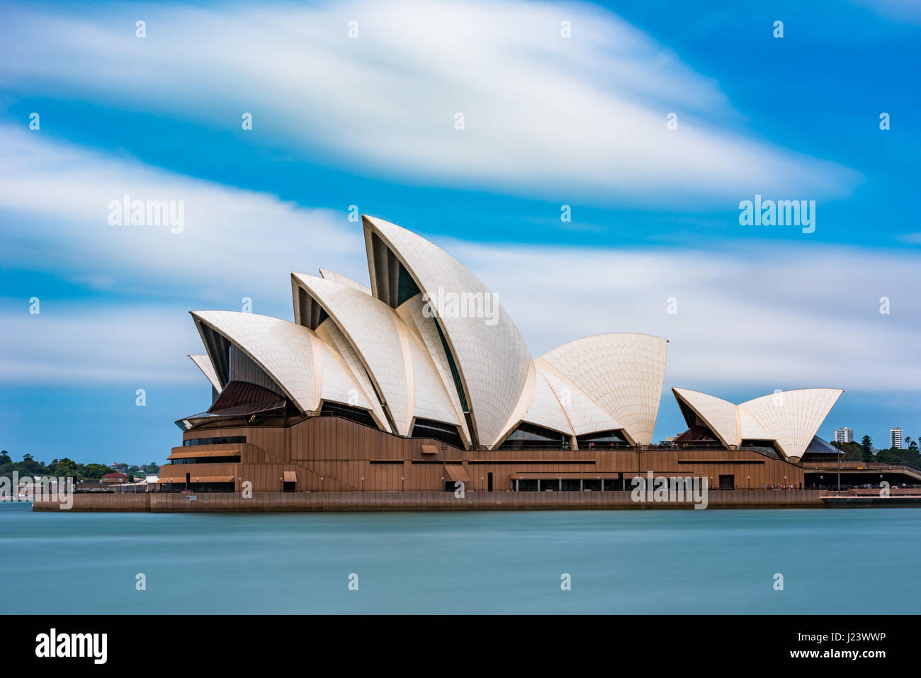 Un etereo Sydney Opera House di Sydney, Nuovo Galles del Sud, Australia Foto Stock