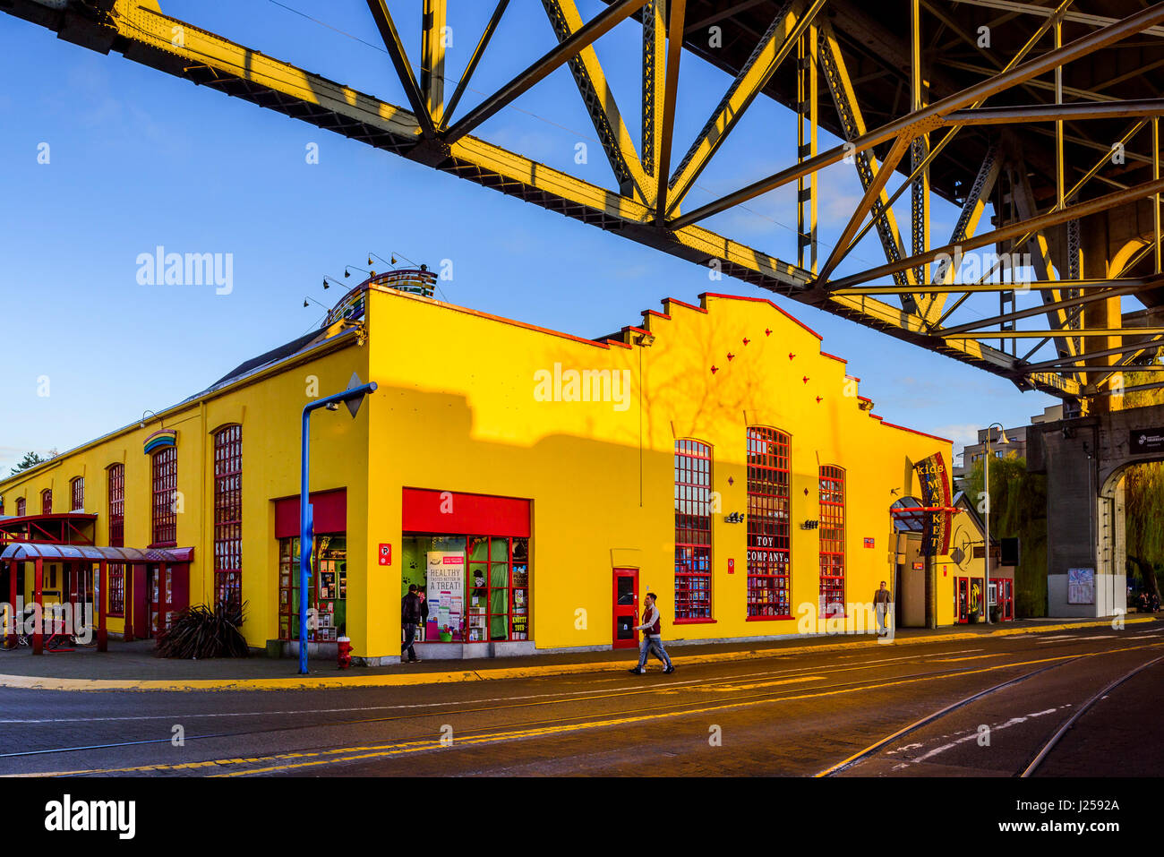 Kids edificio di mercato ad ingresso a Granville Island, Vancouver, British Columbia, Canada. Foto Stock