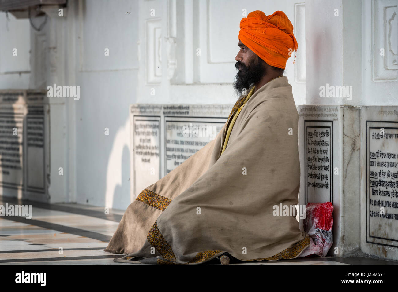 Ritratto di pellegrino, Tempio Dorato, Amritsar Punjab, India Foto Stock