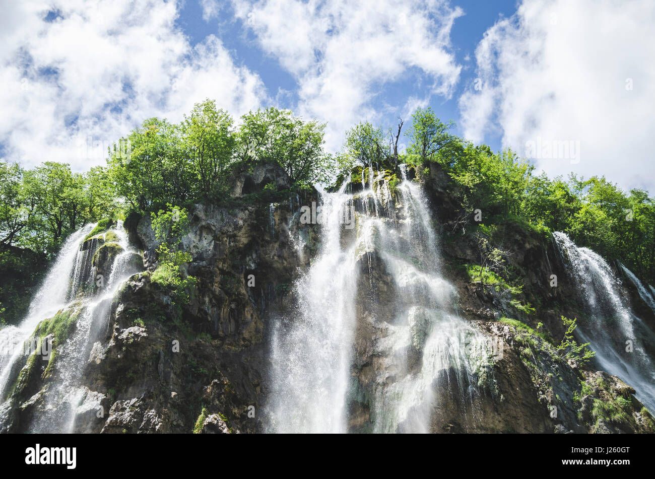 Dettaglio della cascata, il Parco Nazionale dei Laghi di Plitvice, Croazia Foto Stock