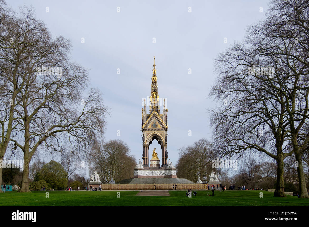 L'Albert Memorial in Kensington Gardens a Londra, Inghilterra, Regno Unito, Europa Foto Stock