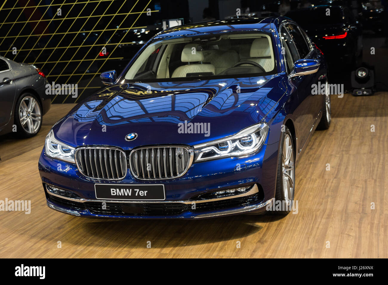 Belgrado, Serbia - Marzo 23, 2017: nuova BMW Serie 7 presentata a Belgrado 53th International Motor Show - MSA (OICA). Foto Stock