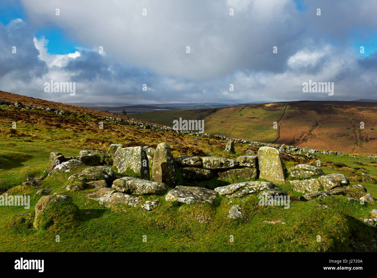 Grimspound, una età del Bronzo insediamento sul Dartmoor Devon, Inghilterra, Regno Unito Foto Stock