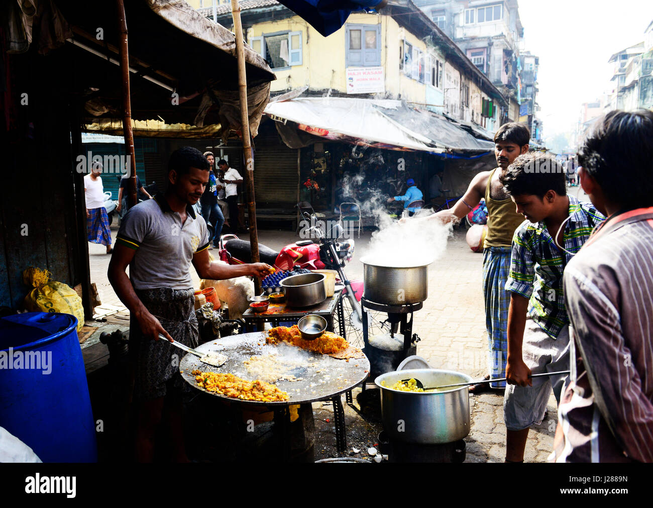 Cibo di strada a Mumbai. Foto Stock