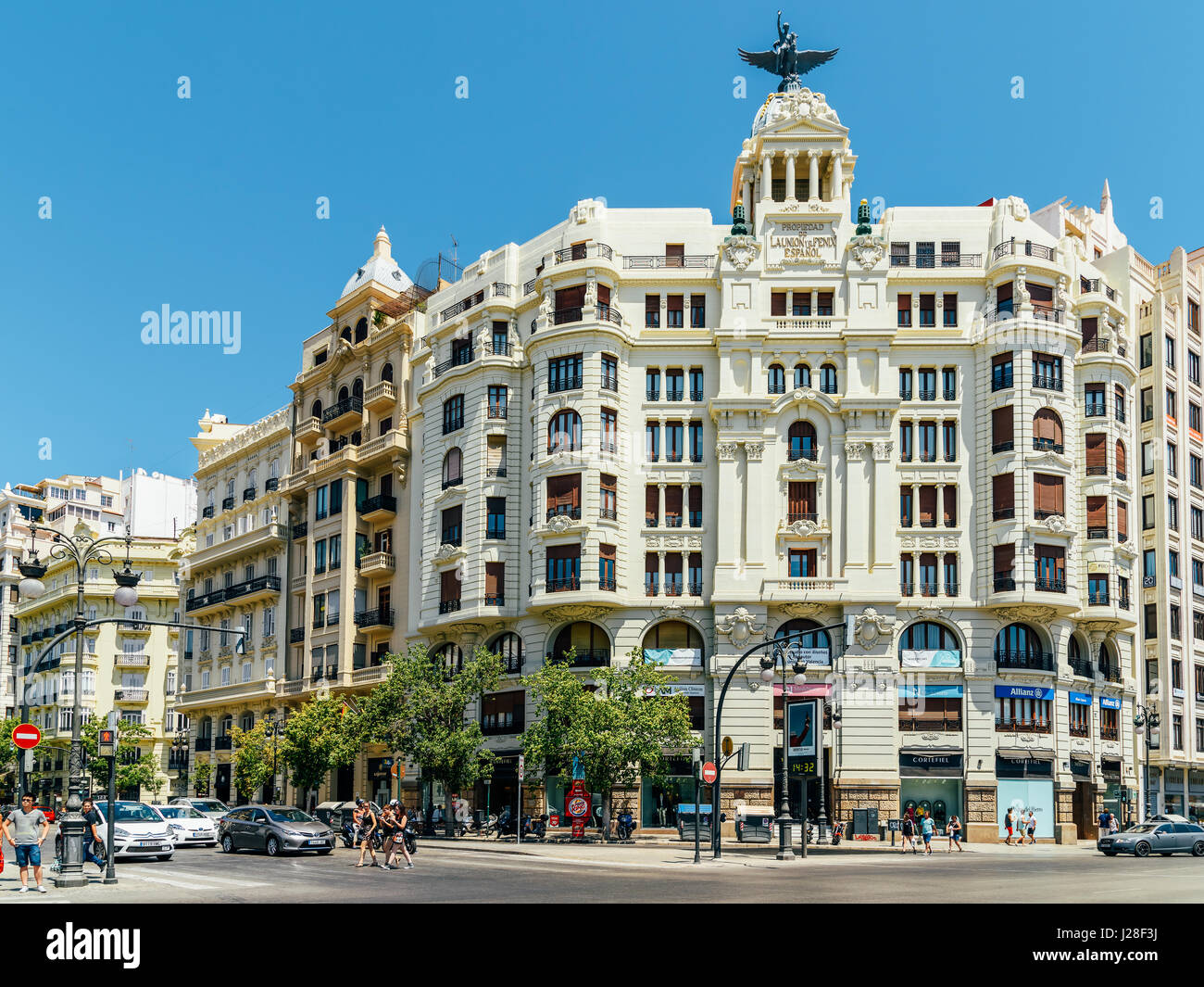 VALENCIA, Spagna - 02 agosto 2016: La vita quotidiana nel centro occupato Valencia città della Spagna. Foto Stock