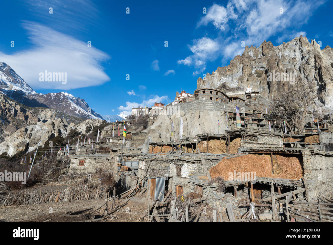 Il Nepal, Regione Occidentale, Bhakra, sul circuito di Annapurna - Giorno 6 - Giornata di acclimatazione in Braga - Vista di Bhakra o Braga Foto Stock