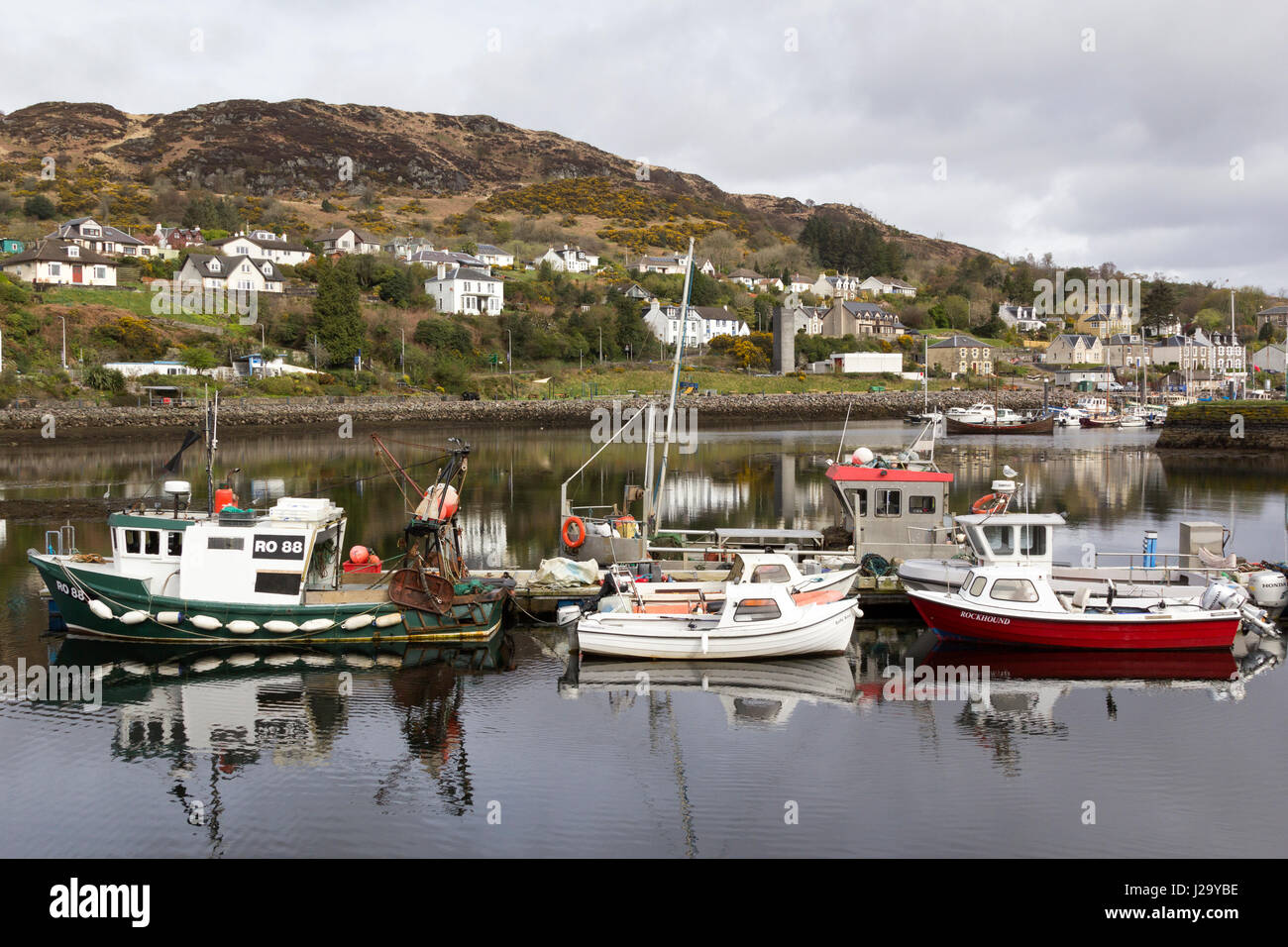 Tarbert Villaggio di Pescatori, Loch Fyne, Scotland, Regno Unito Foto Stock