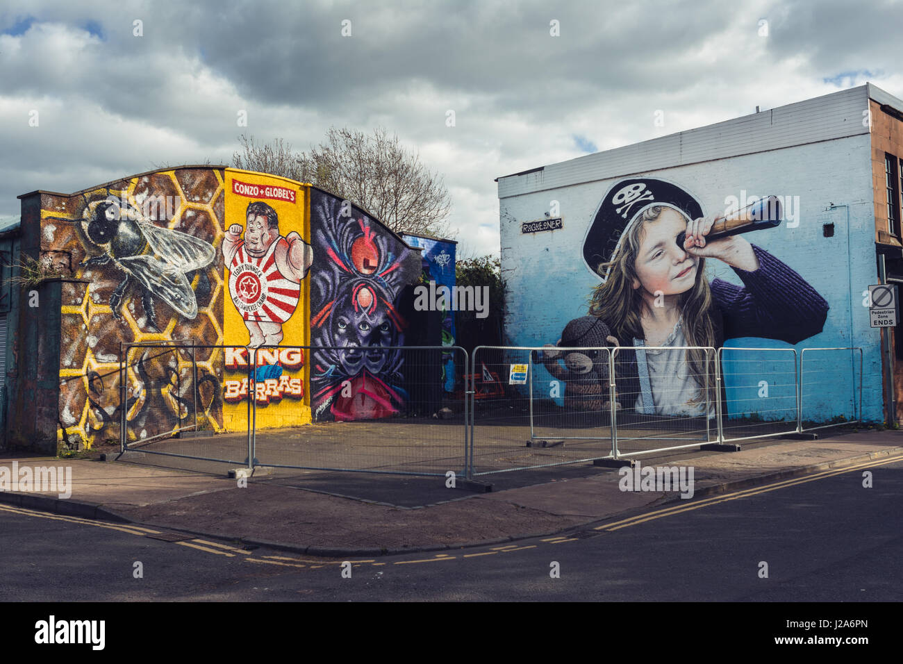 Arte di strada da Rogue uno creato durante il cortile BAaD launch party. Barras Market, Glasgow. Foto Stock