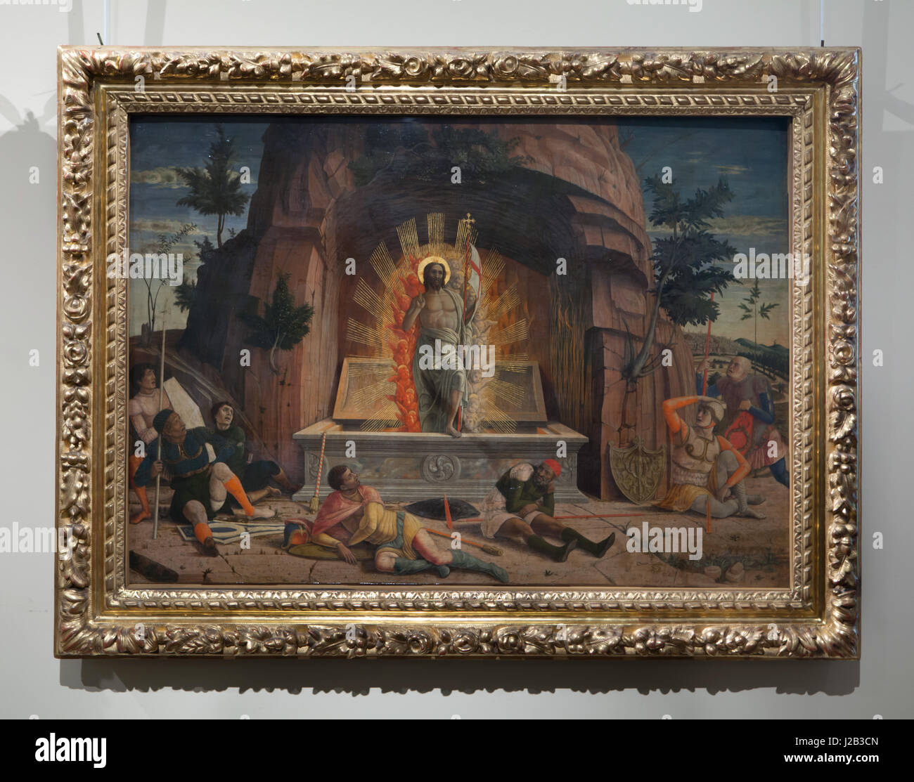 La Risurrezione da italiano pittore rinascimentale Andrea Mantegna (1459) sul display al Musee des Beaux-Arts de Tours (Museo delle Belle Arti) in tour, Indre-et-Loire, Francia. La pittura era una volta una parte di San Zeno pala d altare nella Basilica di San Zeno a Verona, Italia, ora sostituito da una copia. Foto Stock