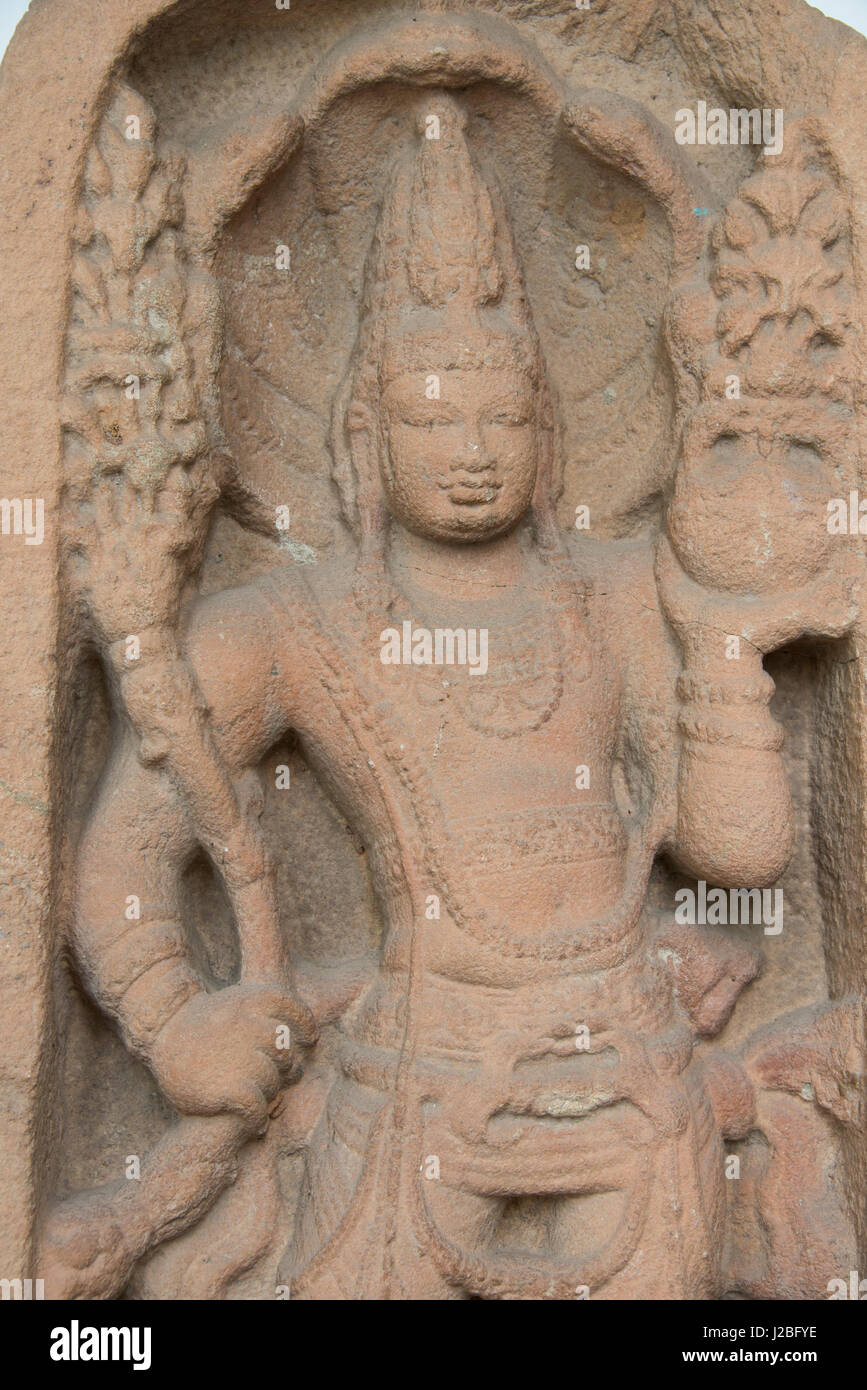 Sri Lanka, Colombo, Museo Nazionale aka Sri Lanka il Museo Nazionale, il museo più grande in Sri Lanka. Pietra di guardia, xii secolo D.C. Foto Stock