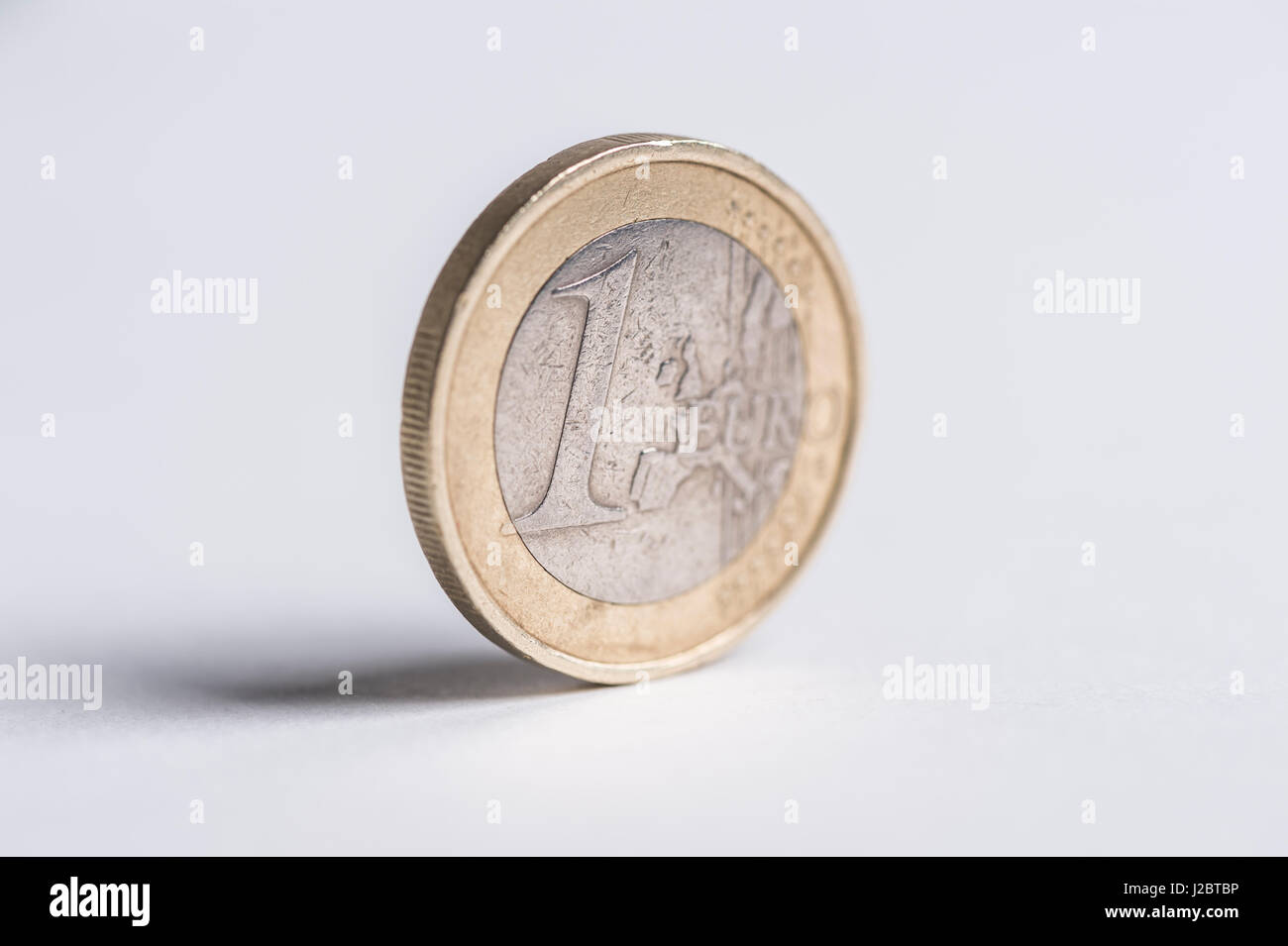 Utilizzate 1 Euro moneta in piedi Foto Stock