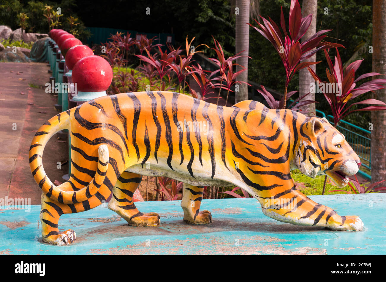 Singapore, Haw Par Villa, precedentemente noto come Tiger Balm Gardens, cinese-themed la statua di Tiger Foto Stock