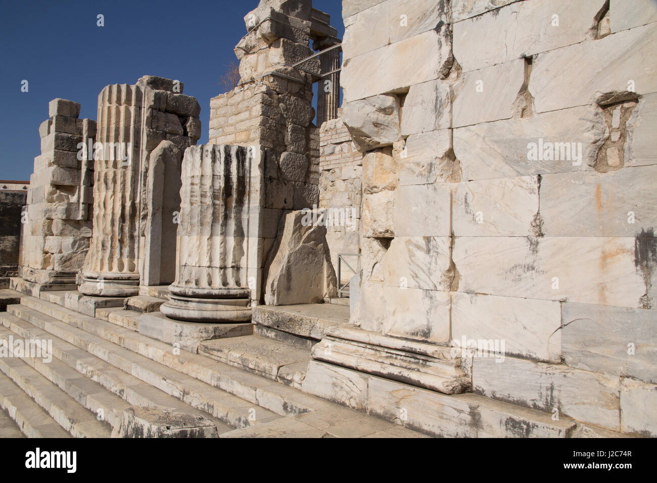 Turchia, sito archeologico di Didyma rovine. Didyma, significa "twin" in greco, e si riferisce al Gemelli Apollo e Artemide. Il nome moderno di Didyma la Turchia è Didim. Foto Stock