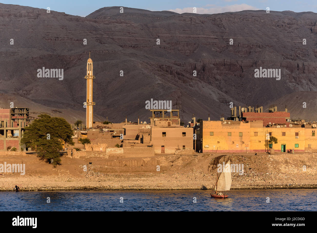 Egitto, Mar Rosso Gouvernement, Esna, crociera sul Nilo a monte da Luxor a Edfu Foto Stock