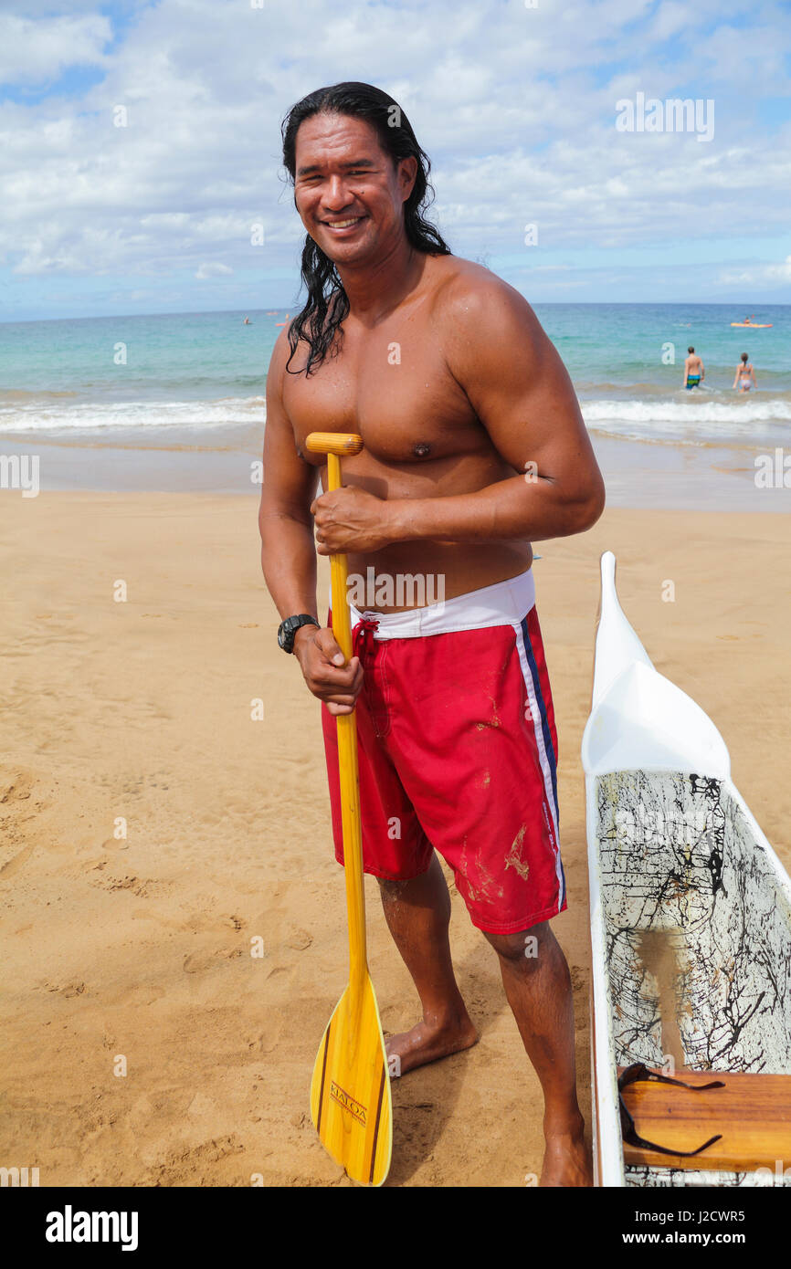 Canoa Outrigger tour guide at Wailea Beach a Maui Foto Stock