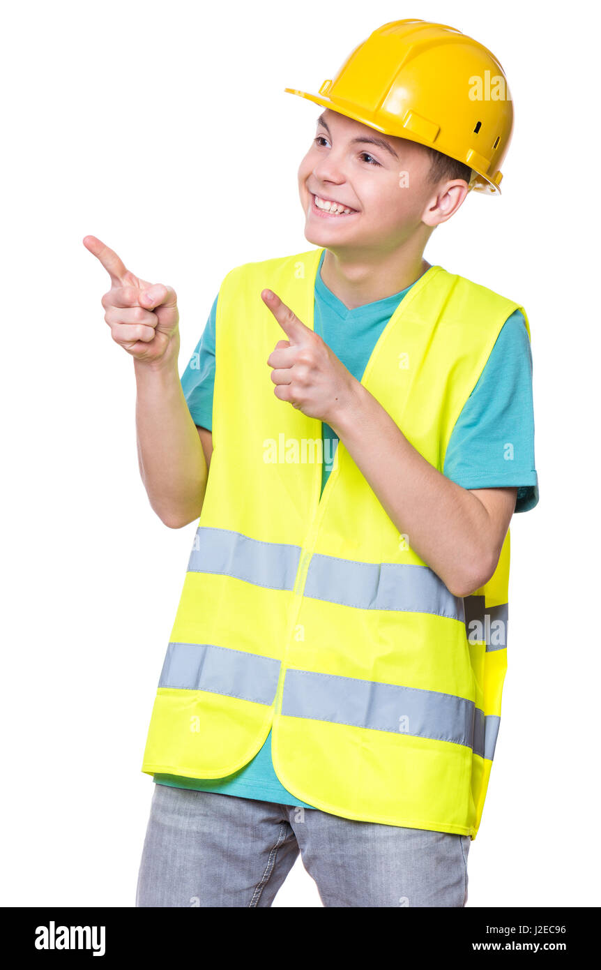 Ragazzo che indossa casco giallo Foto Stock