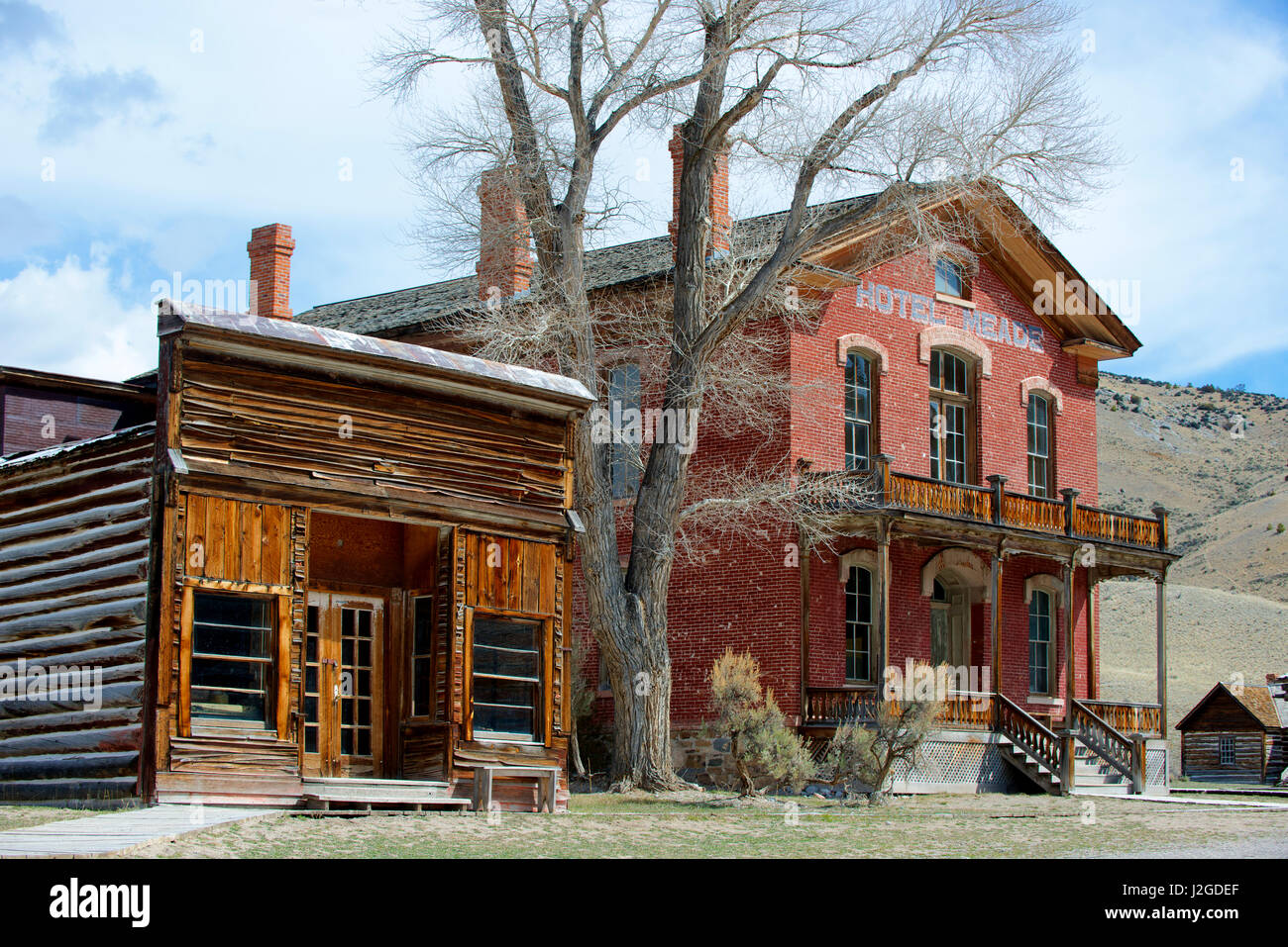 Bannack, Montana. Un 1862 Gold Rush town ora conservati in un 'state di decadimento arrestato". (Grandi dimensioni formato disponibile) Foto Stock