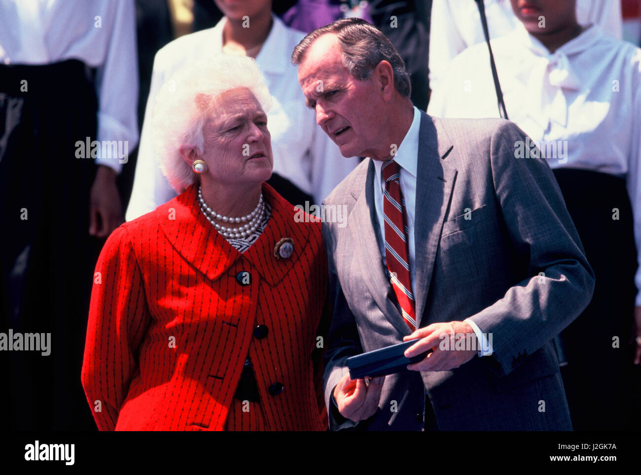 Presidente G. W. Bush e la First Lady Barbara Bush in un evento sul prato Sud della Casa Bianca Maria 1991. Foto Stock