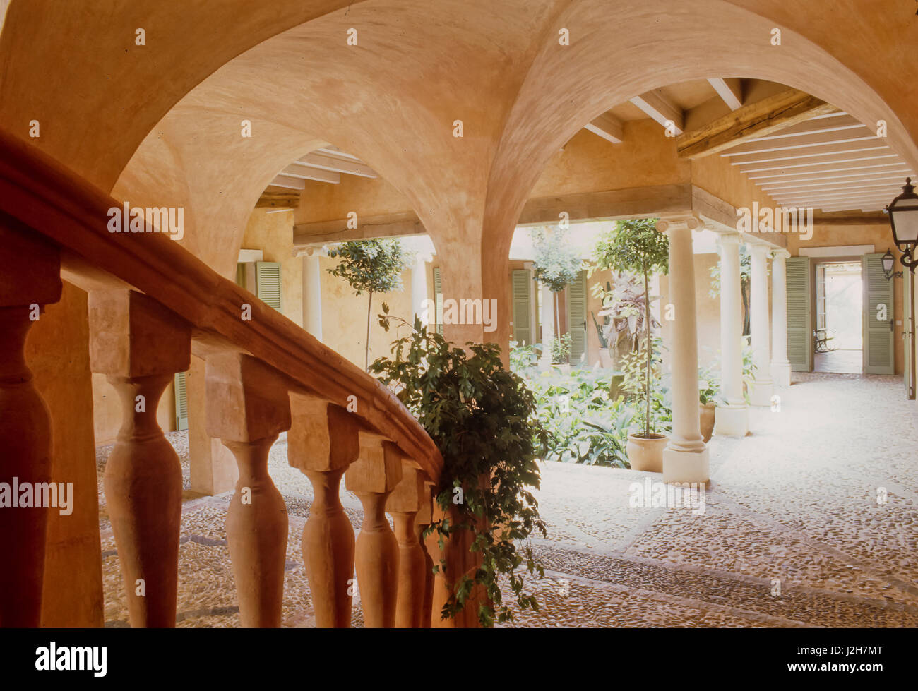 Di stile Spagnolo area all'aperto. Foto Stock