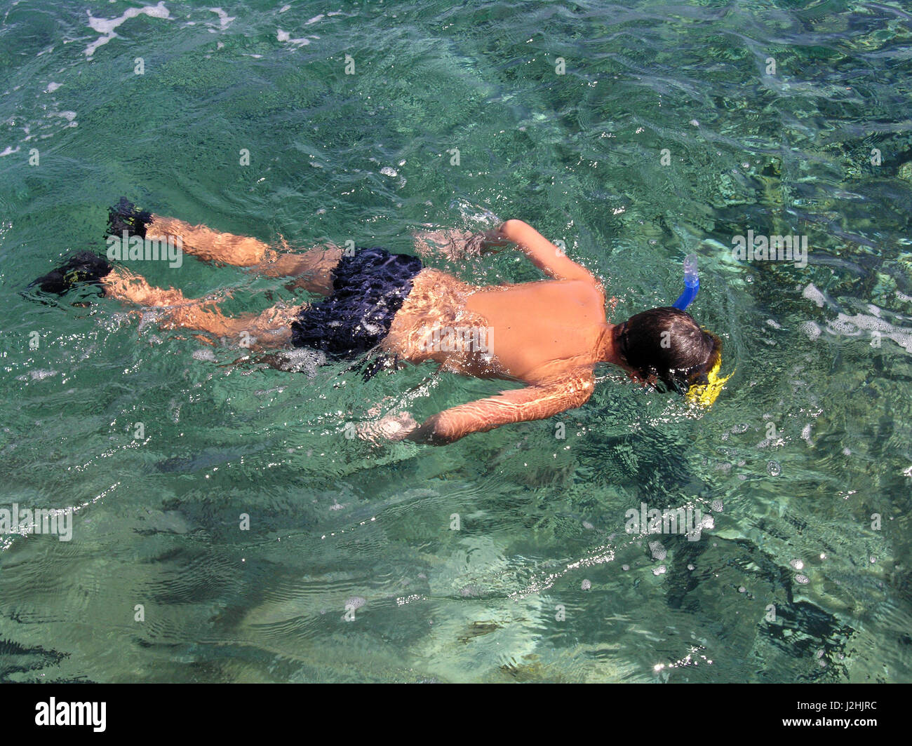 Ragazzo giovane Snorkeling Grecia Foto Stock