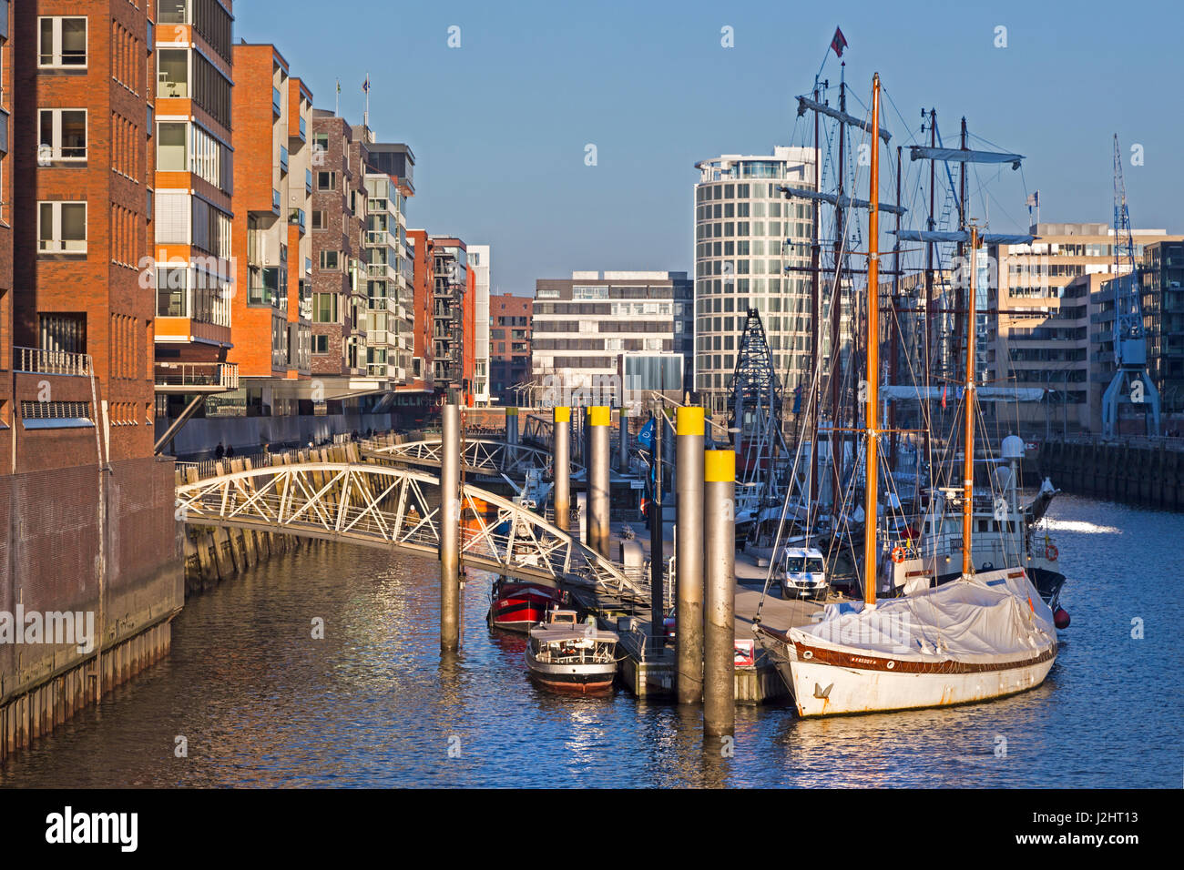 Nave tradizionale porto, sandtorkai, città portuale di Amburgo, Germania Foto Stock