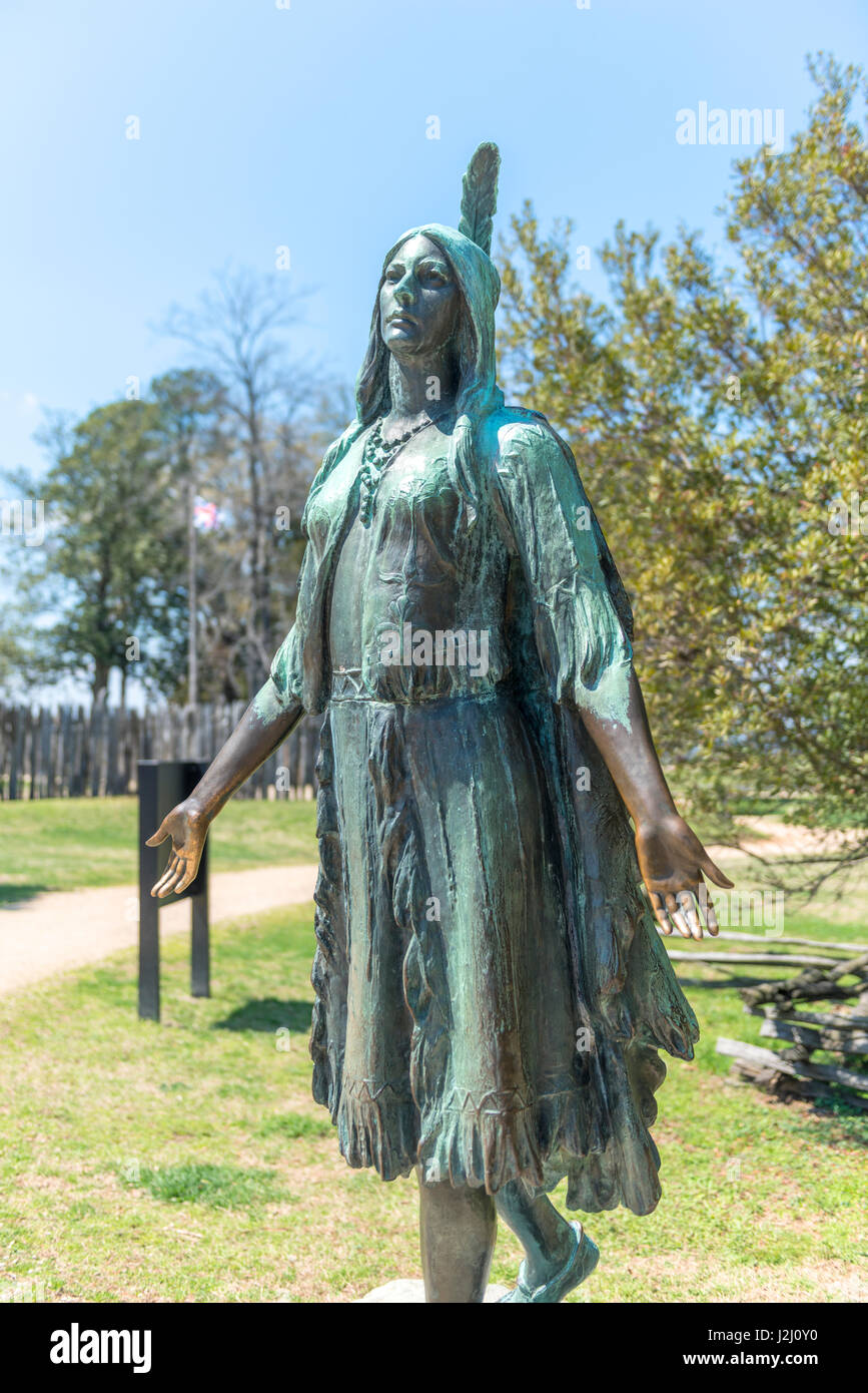 Stati Uniti d'America, Virginia, Jamestown, statua di Pocahontas (formato di grandi dimensioni disponibili) Foto Stock