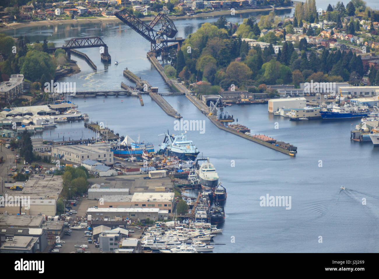 Vista aerea di Hiram M Chittenden serrature, Seattle, WA, Stati Uniti d'America Foto Stock