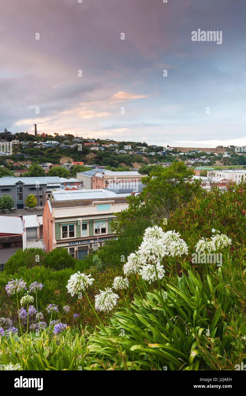 Nuova Zelanda, Isola del nord, Wanganui, elevati dello skyline della città, Alba Foto Stock