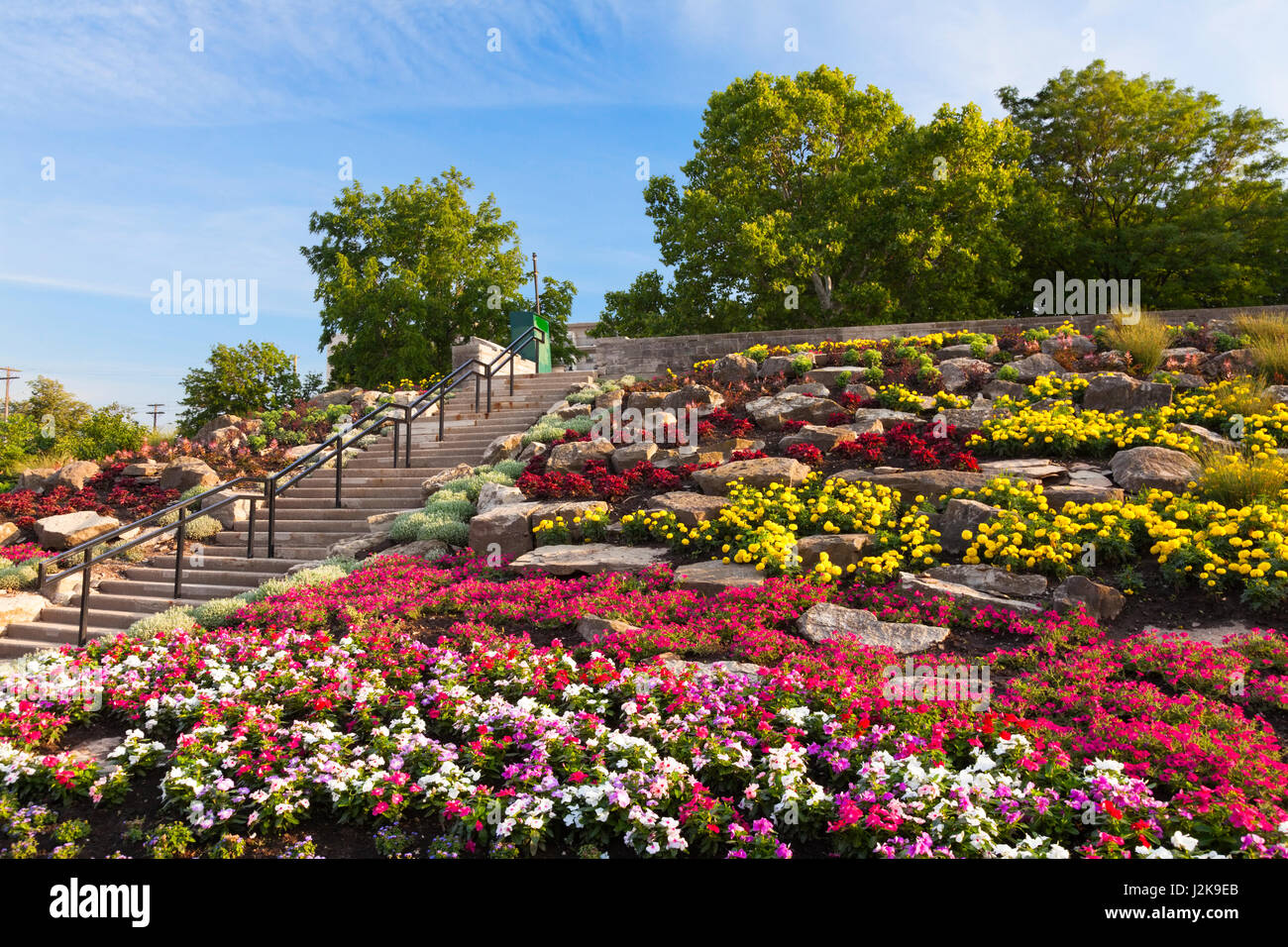 Un giardino di fiori a Sam Lawrence Park di Hamilton, Ontario, Canada. Foto Stock
