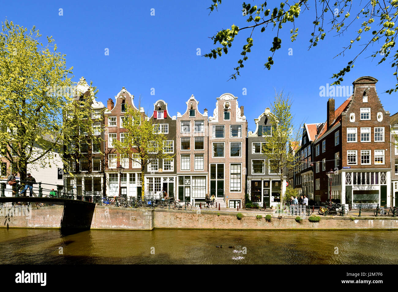 Paesi Bassi, North Holland / Noord-Holland, Amsterdam, xvii secolo canal ring area all'interno del Singelgracht, classificato come patrimonio mondiale dall UNESCO, Jordaam distretto, Brouwersgracht Foto Stock