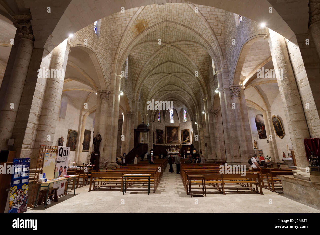 Francia, Gard, Saint Gilles, XII e il XIII secolo abbazia, elencato come patrimonio mondiale dall UNESCO sotto la strada di St Jacques de Compostela in Francia, provenzale stile romanico Foto Stock