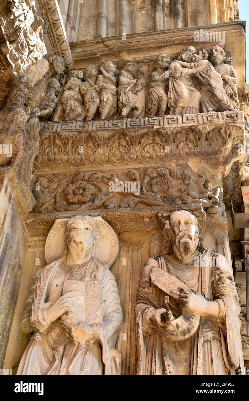 Francia, Gard, Saint Gilles, XII e il XIII secolo abbazia, elencato come patrimonio mondiale dall UNESCO sotto la strada di St Jacques de Compostela in Francia, provenzale stile romanico Foto Stock