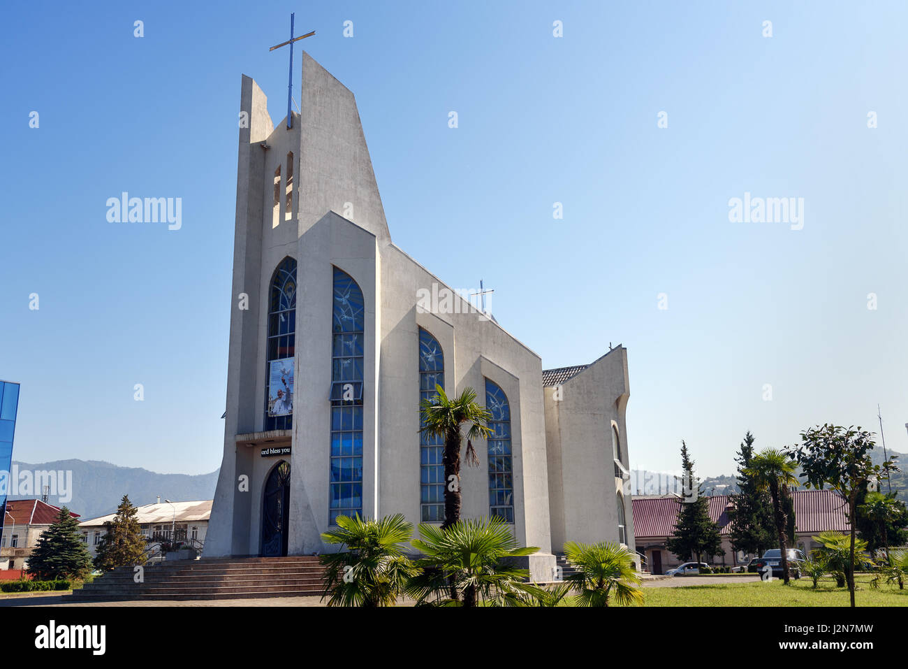 Batumi, Georgia - 05 Ottobre 2016: chiesa cattolica dello Spirito Santo è stata costruita nel 2000 Foto Stock