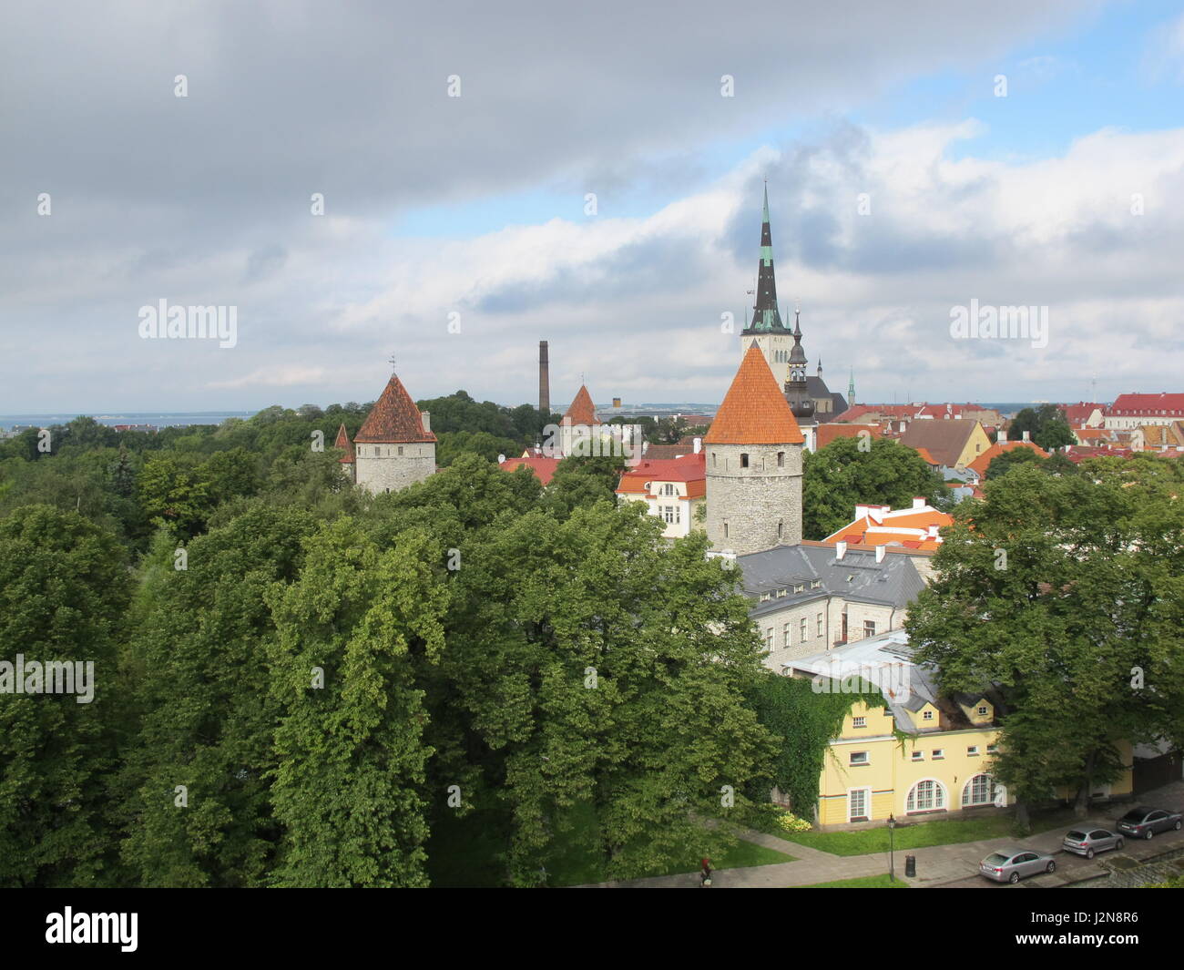 Vista da Kohtuotsa piattaforma di osservazione in Tallin, Estonia Foto Stock
