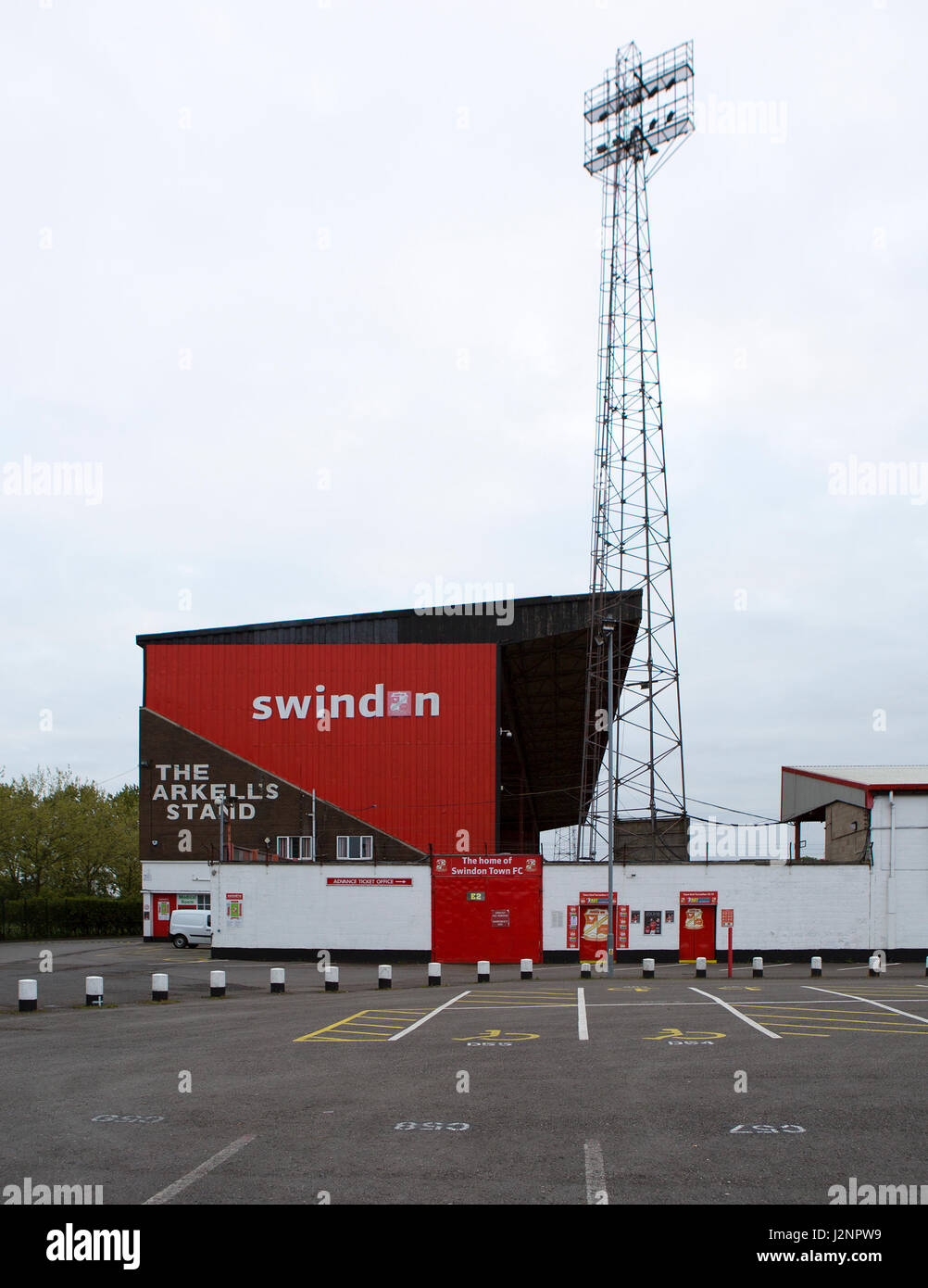 Il County Ground - Home di Swindon Town Football Club, STFC è appena stata relegata alla divisione due Foto Stock