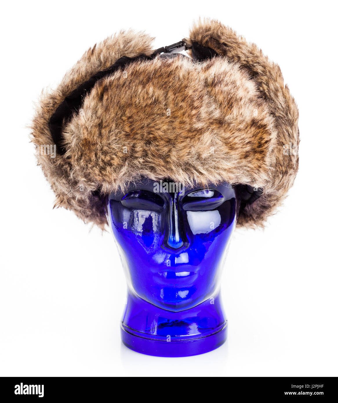 Cappuccio di pelliccia per l'inverno. inverno Hat isolato su bianco Foto Stock