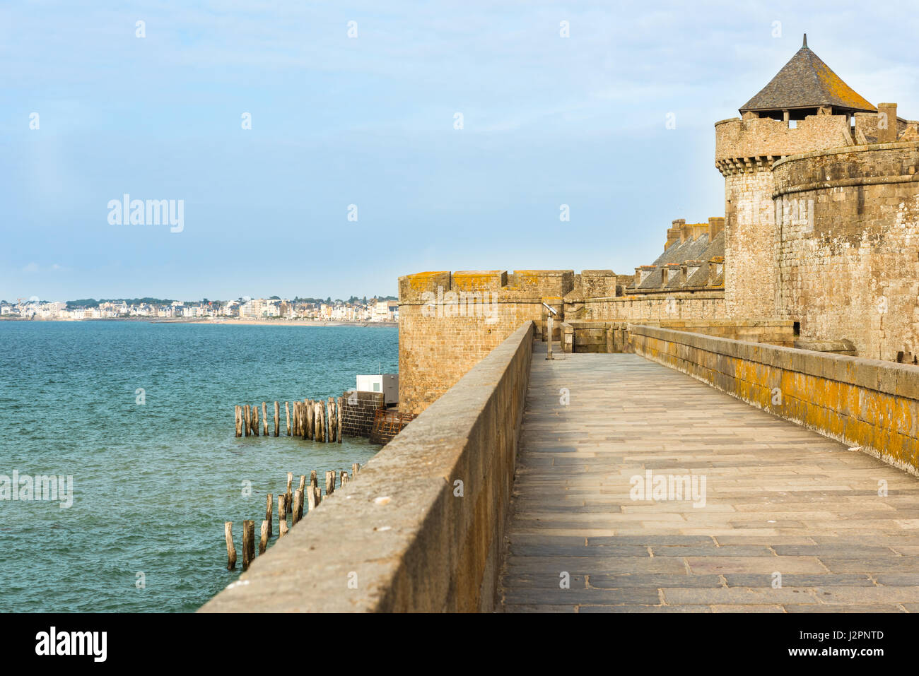 Parete della città case di St. Malo Brittany, Francia Foto Stock