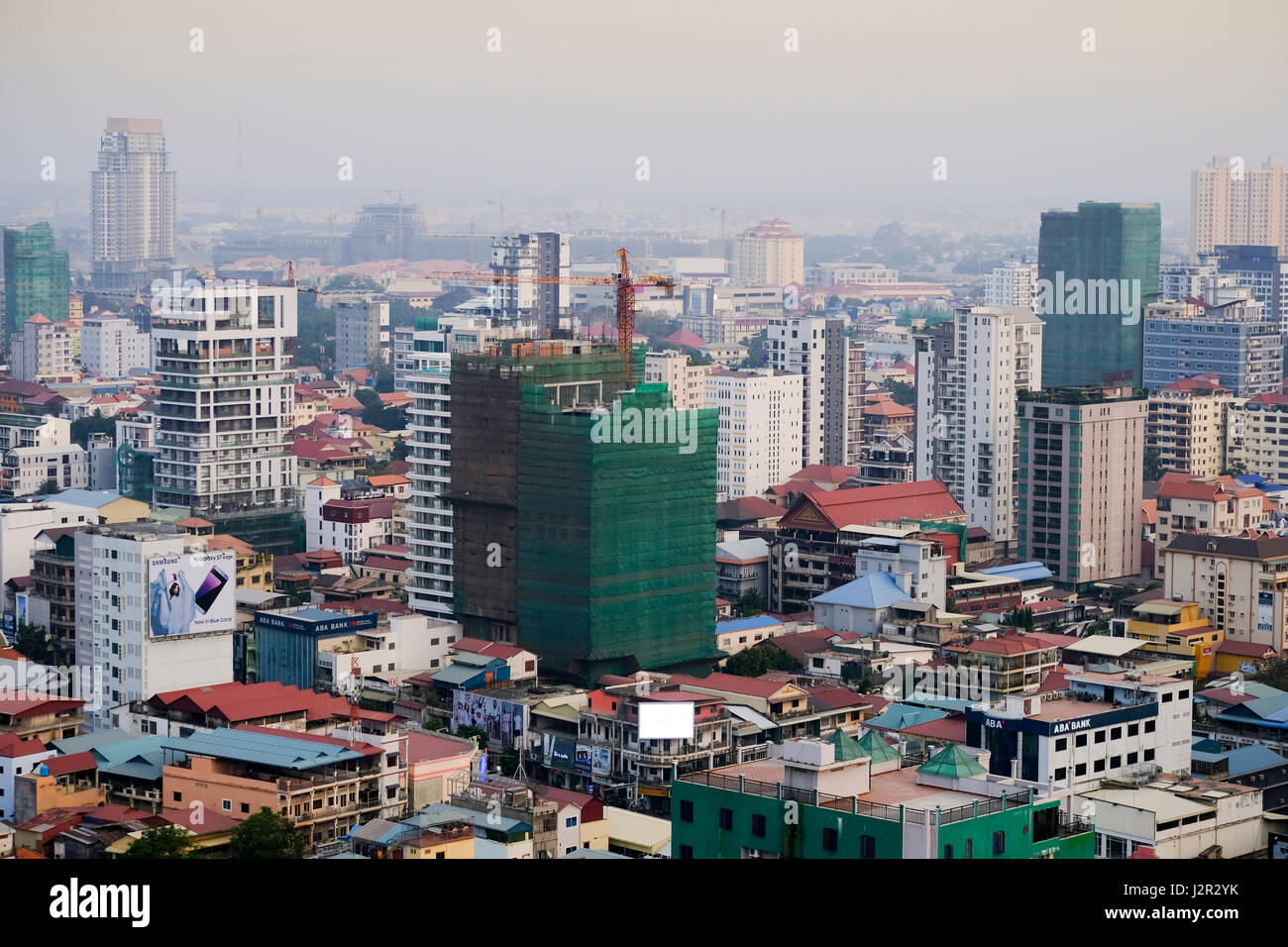 Phnom Penh city centre e sullo skyline - Cambogia il capitale Foto Stock