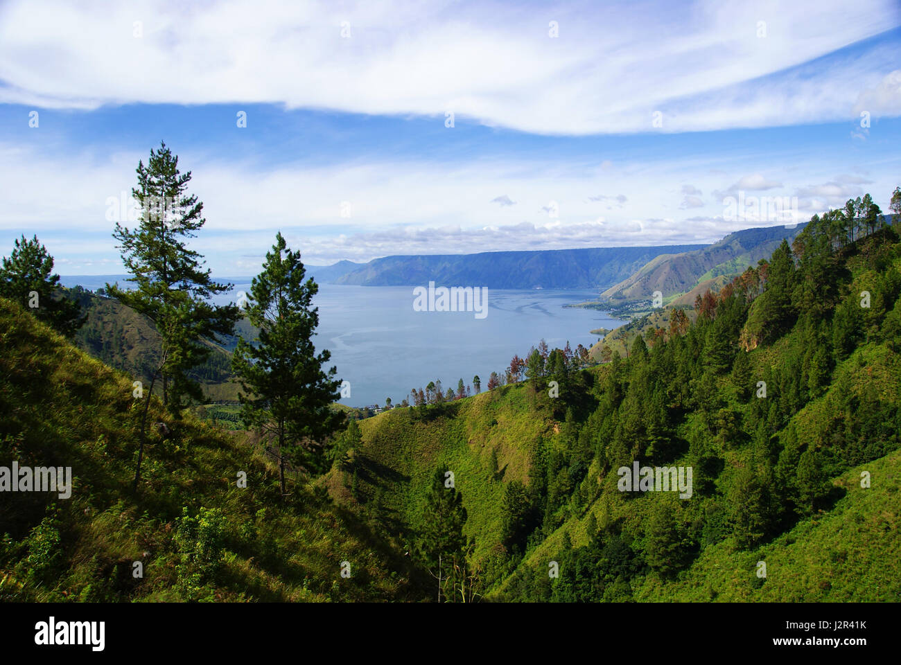 Toba Lago è una delle destinazioni più popolari in Indonesia Foto Stock