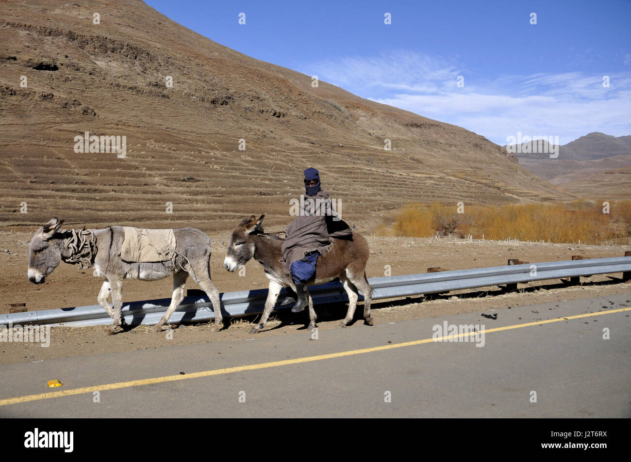 Diverse modalità di viaggio nel regno del Lesotho in Africa Foto Stock