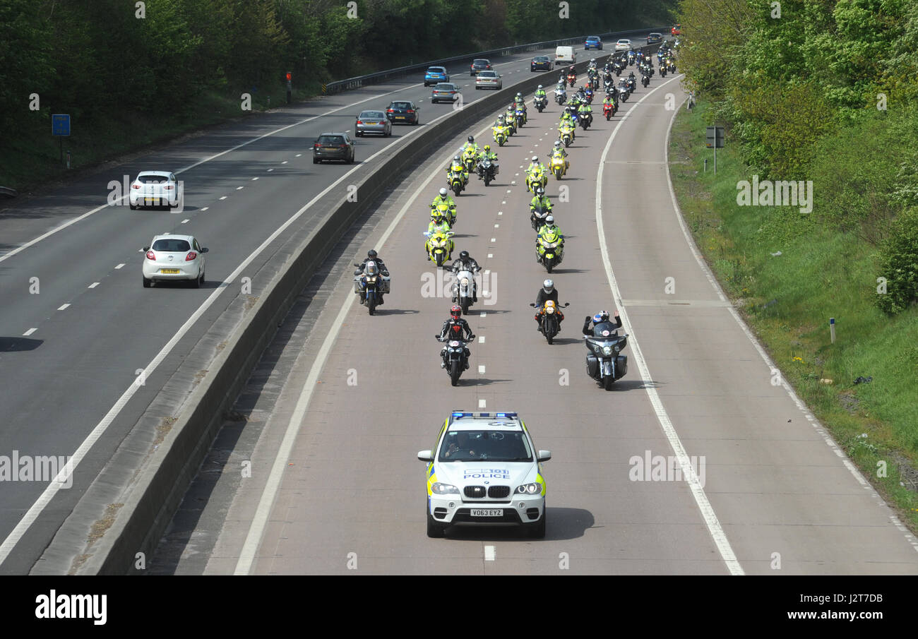 Motociclisti di equitazione in carità cavalcare l evento sulla M54 AUTOSTRADA IN SHROPSHIRE REGNO UNITO Foto Stock