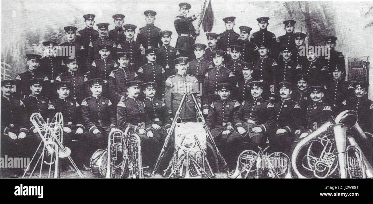 4) IR 103 (Musikkorps) si riferisce a un'unità di banda militare del 103rd Infantry Regiment. La band giocò un ruolo cruciale nella costruzione del morale e nei doveri cerimoniali all'interno del reggimento. Foto Stock